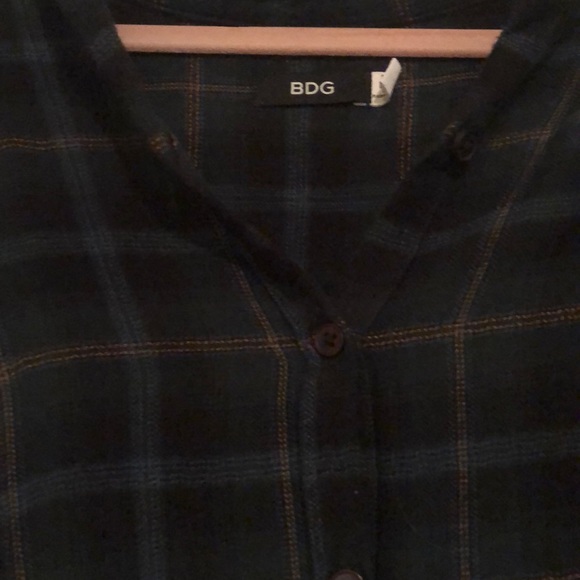 Twist Cardigan - Picture 3 of 4